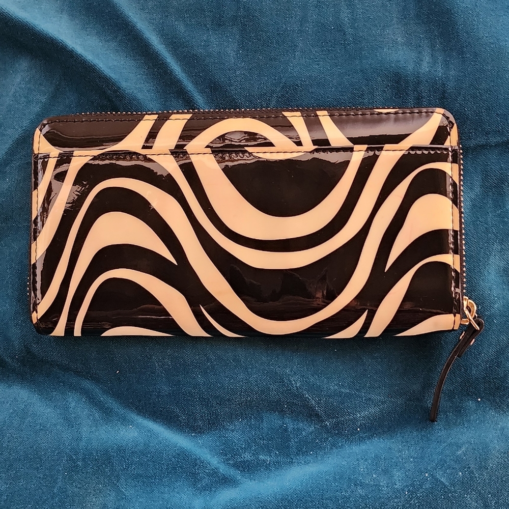 Kate Spade Daycation Zebra Wallet